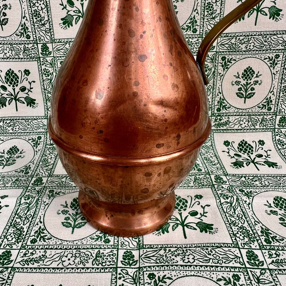 Vintage 50s Copper Pitcher Jug Brass Handle Rustic Country Decor - Picture 4 of 10